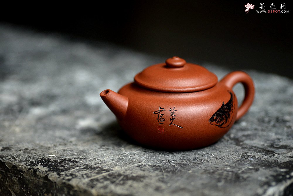 紫砂壶图片：施梦佳新作 实用性强 全手涌泉 茶人最爱 - 宜兴紫砂壶网