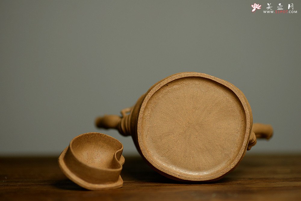 紫砂壶图片：林秀明最新作品 全手精品 文雅十足  清逸套组 一壶竹韵~ - 宜兴紫砂壶网