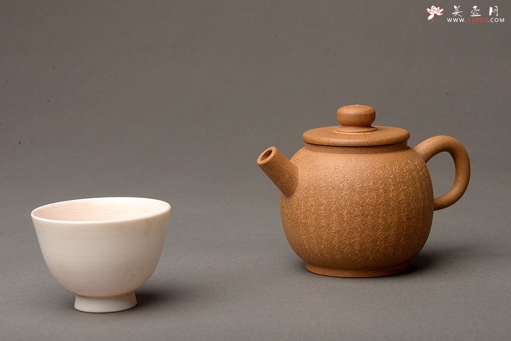 紫砂壶图片：美壶特惠 杀茶利器 心经小巨轮 茶人最爱 古朴实用 - 宜兴紫砂壶网