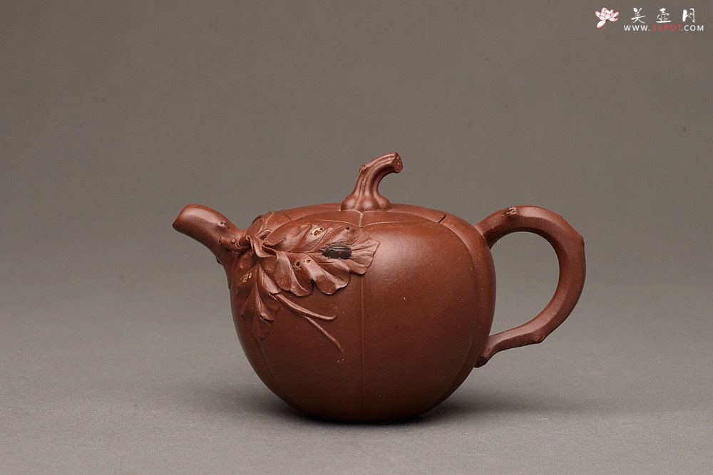 紫砂壶图片：原创作品 孙伟强张新亚合作 贴叶精湛 灵巧曼妙 小南瓜 - 宜兴紫砂壶网