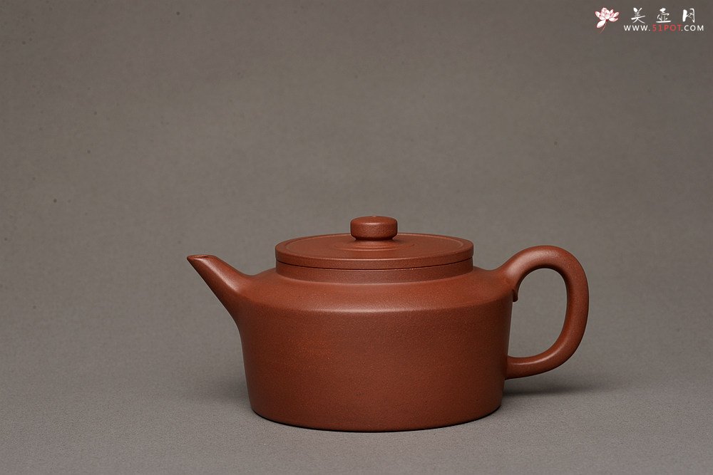 紫砂壶图片：徐正涛全手新品 端庄温润 儒雅正气 单片折肩 玉璧 精工细作 - 宜兴紫砂壶网