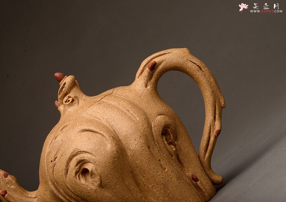 紫砂壶图片：刘秀全手经典新品 自然生动  古朴之味~~全手树魂 - 宜兴紫砂壶网