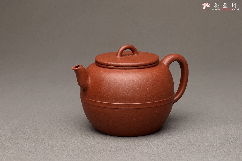 紫砂壶图片：钱林芳全手新作 韵味独特 做工精致 线韵 - 宜兴紫砂壶网