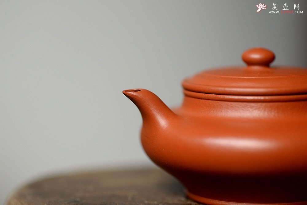 紫砂壶图片：美壶特惠 性价比极高 传统实用 优质朱泥~~虚扁 - 宜兴紫砂壶网