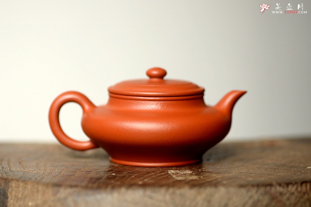 紫砂壶图片：美壶特惠 性价比极高 传统实用 优质朱泥~~虚扁 - 宜兴紫砂壶网