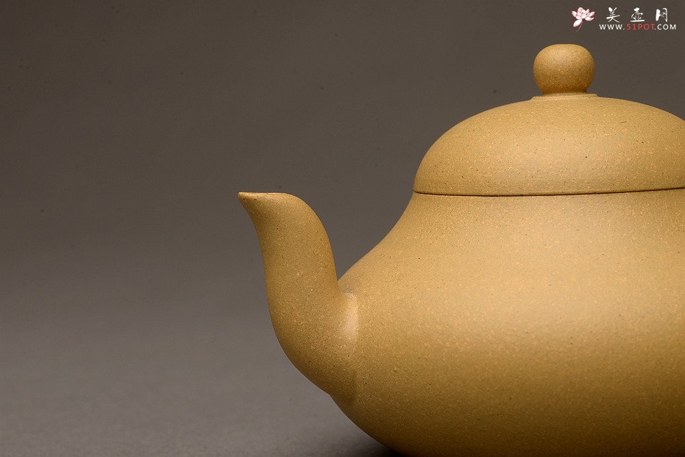 紫砂壶图片：王微全手新品 灵气可人 梨形 - 宜兴紫砂壶网