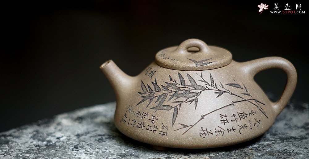 紫砂壶图片：张听刚精心摹古装饰 古朴素雅 文气佳品 全手翟子冶石瓢 - 宜兴紫砂壶网