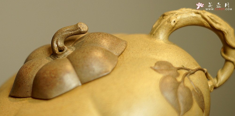 紫砂壶图片：顾正芳乙未年秋全手新作 曼妙田园 诗情画意 琼姿 优质本山绿 - 宜兴紫砂壶网