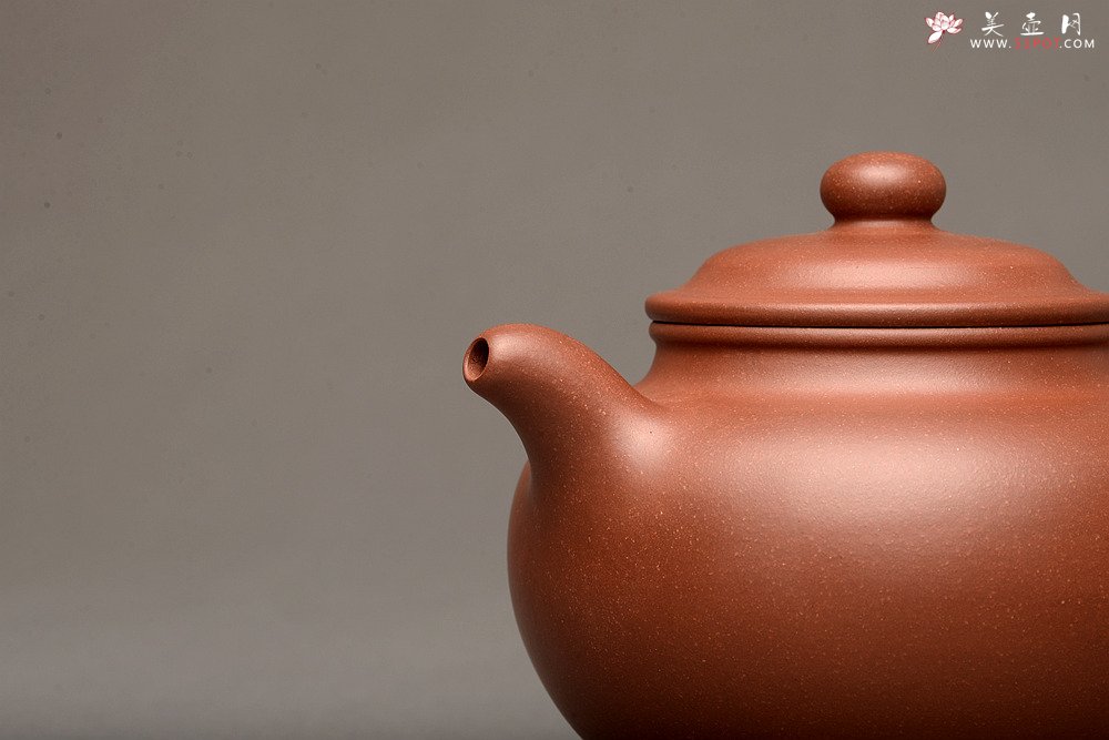 紫砂壶图片：美壶特惠 性价比极高 传统经典 厚重大气 全手大掇只 - 宜兴紫砂壶网