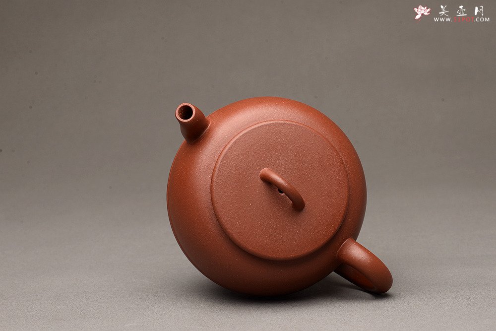 紫砂壶图片：钱林芳全手新作 韵味独特 做工精致 线韵 - 宜兴紫砂壶网