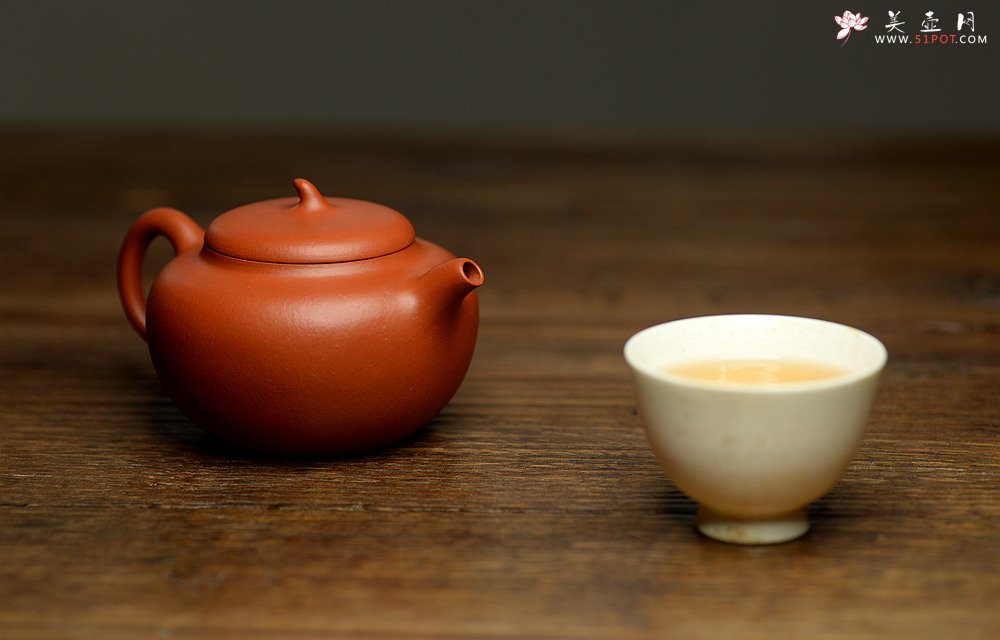 紫砂壶图片：优质朱泥 娇艳迷人 全手朱泥茄段 实用精品 - 宜兴紫砂壶网