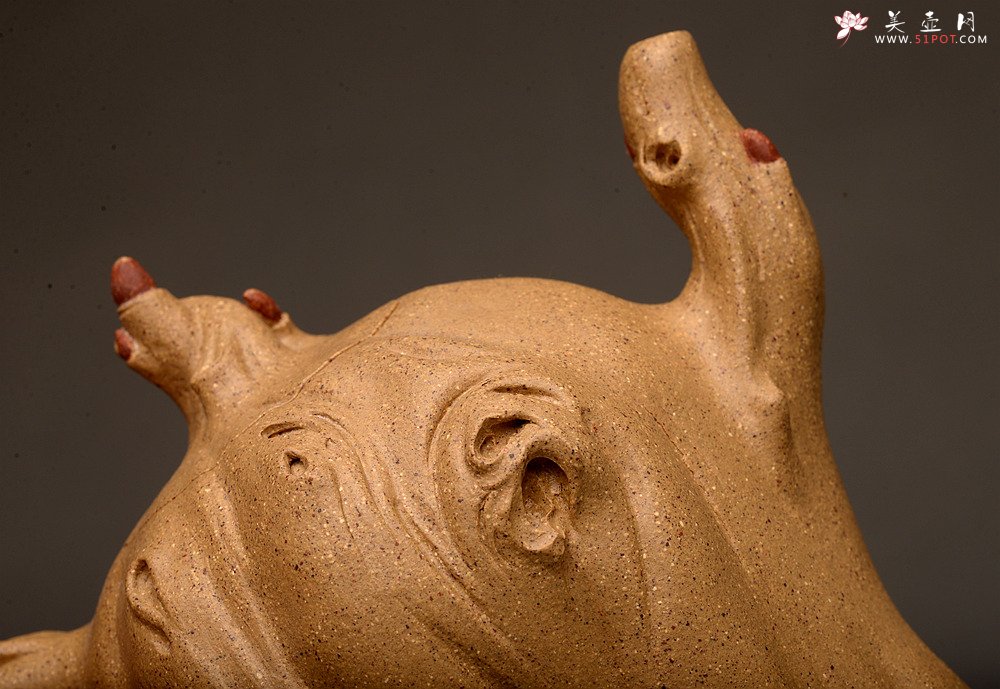 紫砂壶图片：刘秀全手经典新品 自然生动  古朴之味~~全手树魂 - 宜兴紫砂壶网