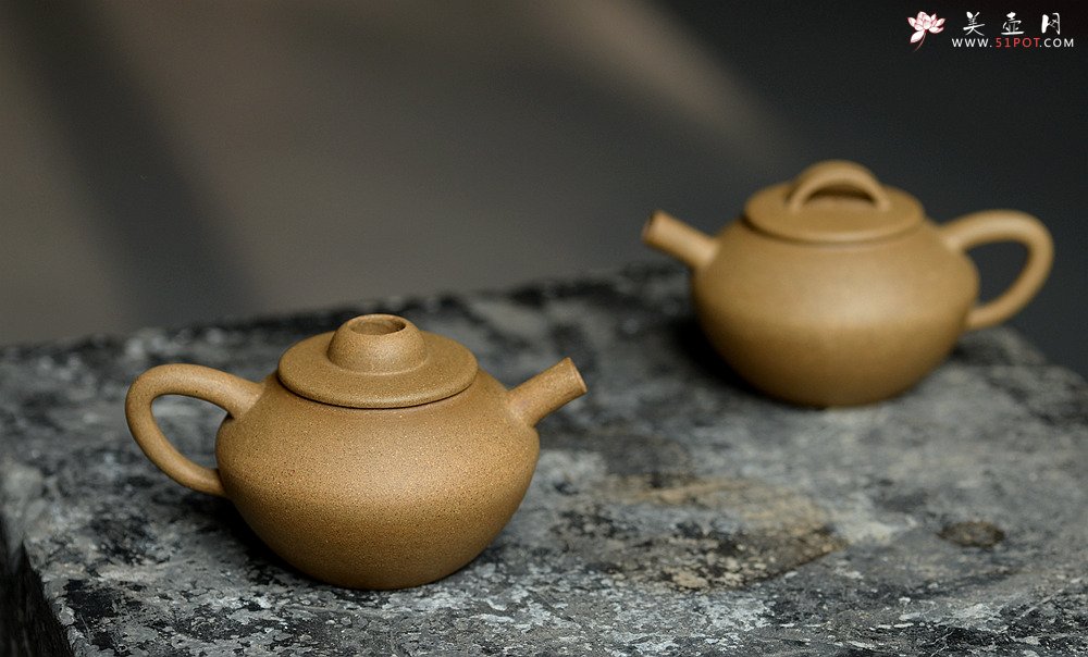 紫砂壶图片：美壶特惠 杀茶利器  茶人最爱 可人小壶 巨轮  - 宜兴紫砂壶网