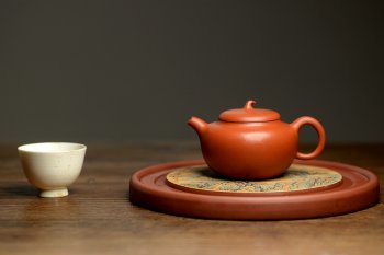 紫砂壶图片：优质朱泥 娇艳迷人 全手朱泥茄段 实用精品 - 宜兴紫砂壶网