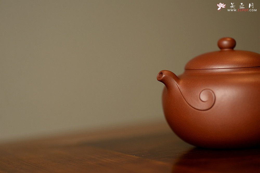 紫砂壶图片：于洪霞乙未冬全手新作 敦厚可人 立意颇新 闲云 冬日小品 - 宜兴紫砂壶网