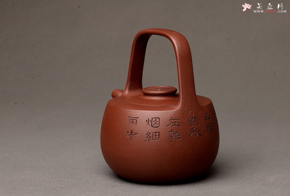 紫砂壶图片：钱建荷全手新作 福乐提梁 做工精致 国助袁德波装饰 - 宜兴紫砂壶网