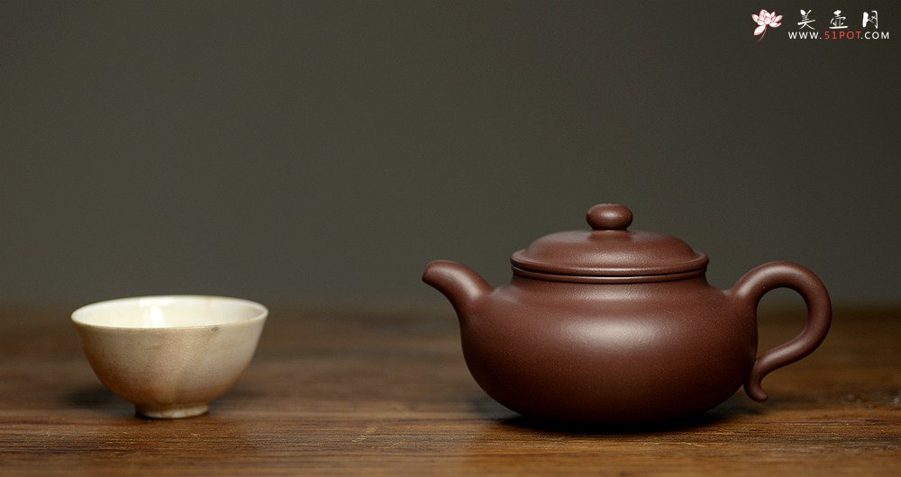 紫砂壶图片：秀雅风格 原矿优质紫泥  全手小仿古 传统实用小品 - 宜兴紫砂壶网