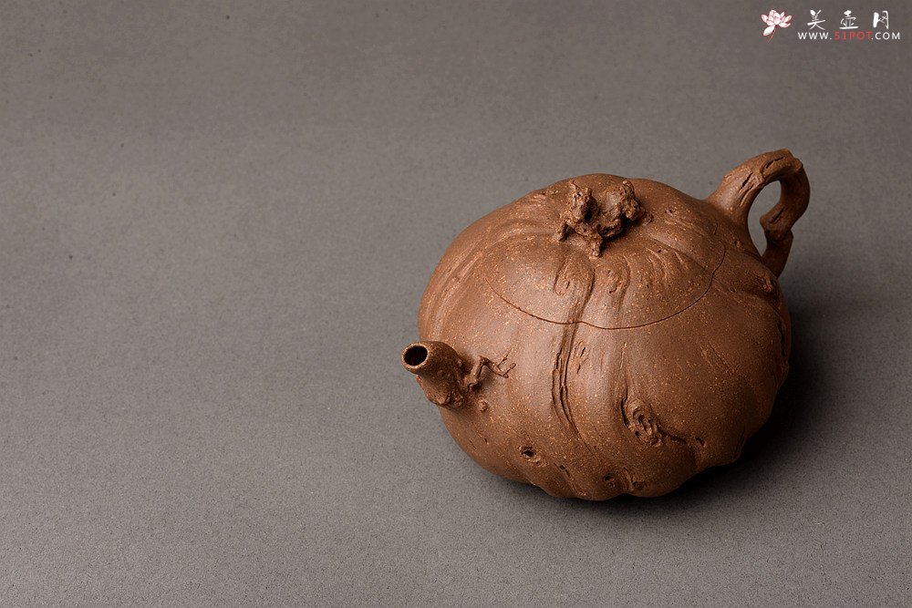 紫砂壶图片：林月长乙未冬全手原创精品 肌理丰富 紫砂新风 学院派  麒麟山音 - 宜兴紫砂壶网