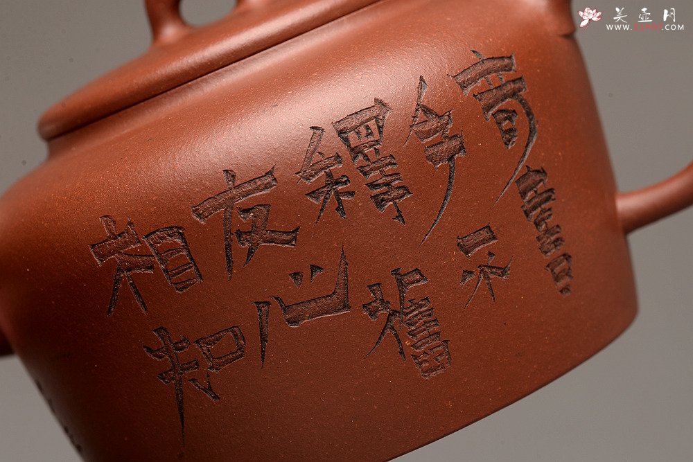 紫砂壶图片：詹黎明全手新品 高路精心装饰 文气雅致  做工精致 全手相知 - 宜兴紫砂壶网