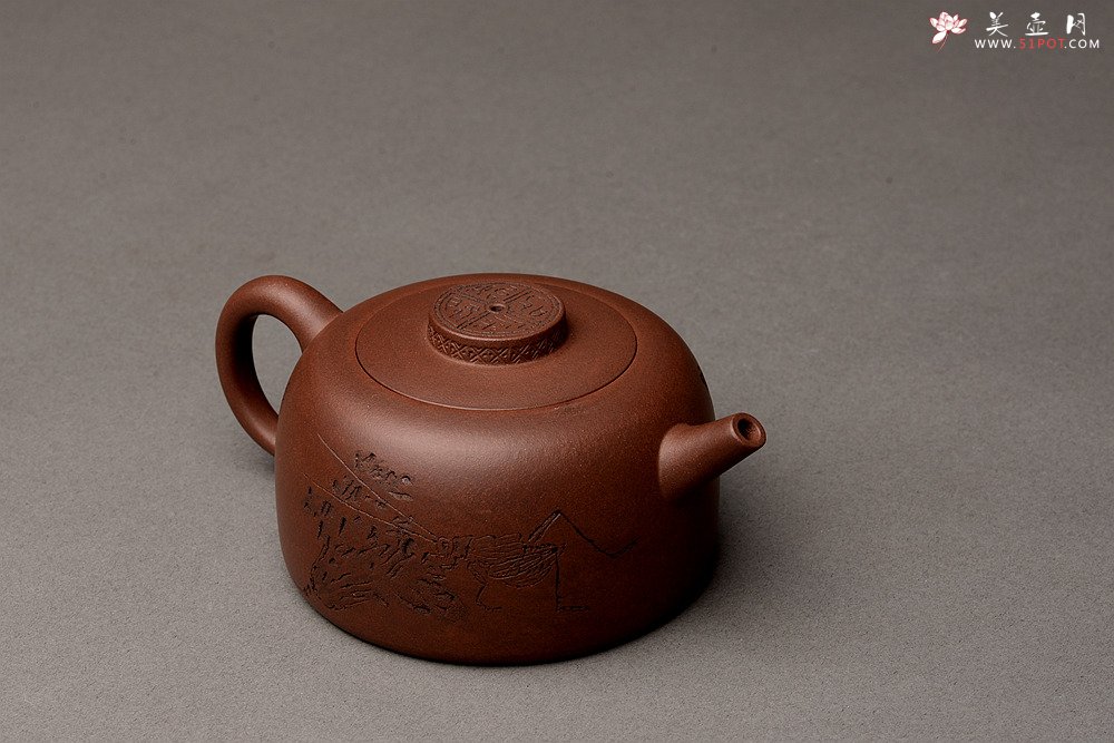紫砂壶图片：寓意吉祥 稳重典雅 精工全手四灵井栏 - 宜兴紫砂壶网