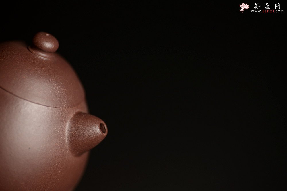 紫砂壶图片：娇小可人 老紫泥 传统经典  全手小文旦 - 宜兴紫砂壶网