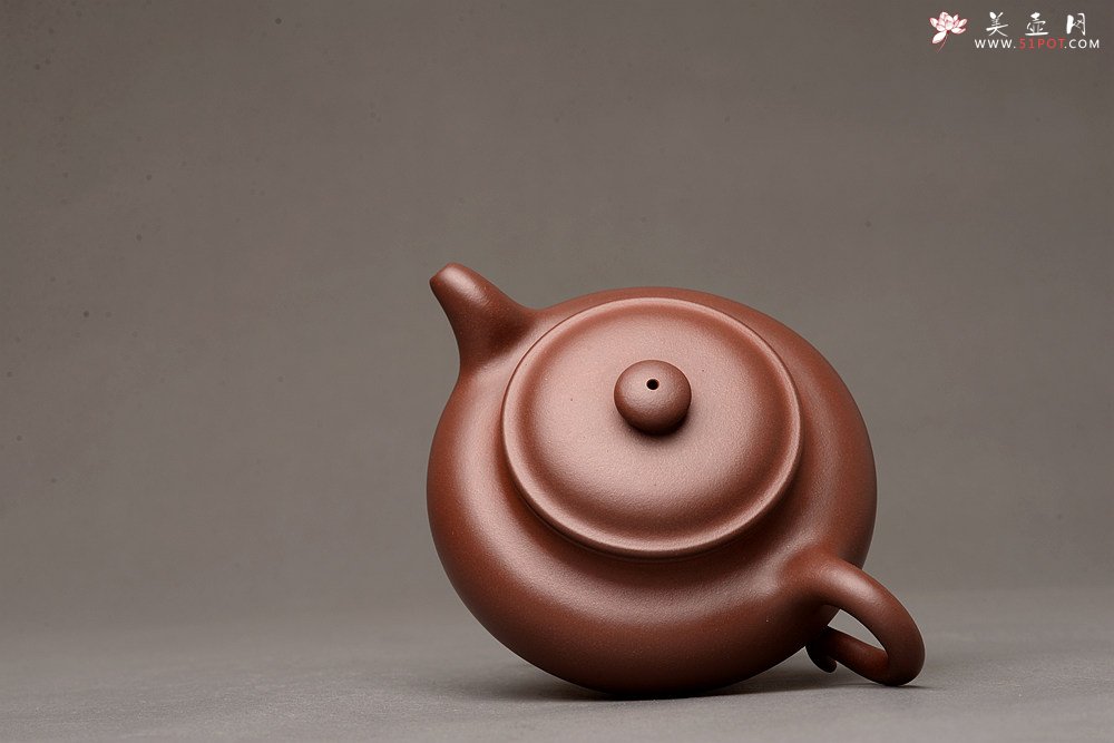 紫砂壶图片：徐正涛乙未年初冬全手作品  清秀俊雅 上等紫泥 仿古 - 宜兴紫砂壶网