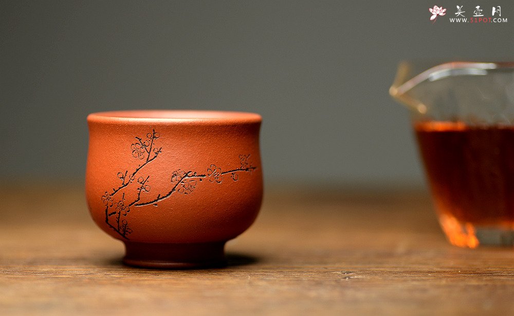 紫砂壶图片：曲峰佛陀杯 以底槽清打底粉降坡泥 精致实用  - 宜兴紫砂壶网