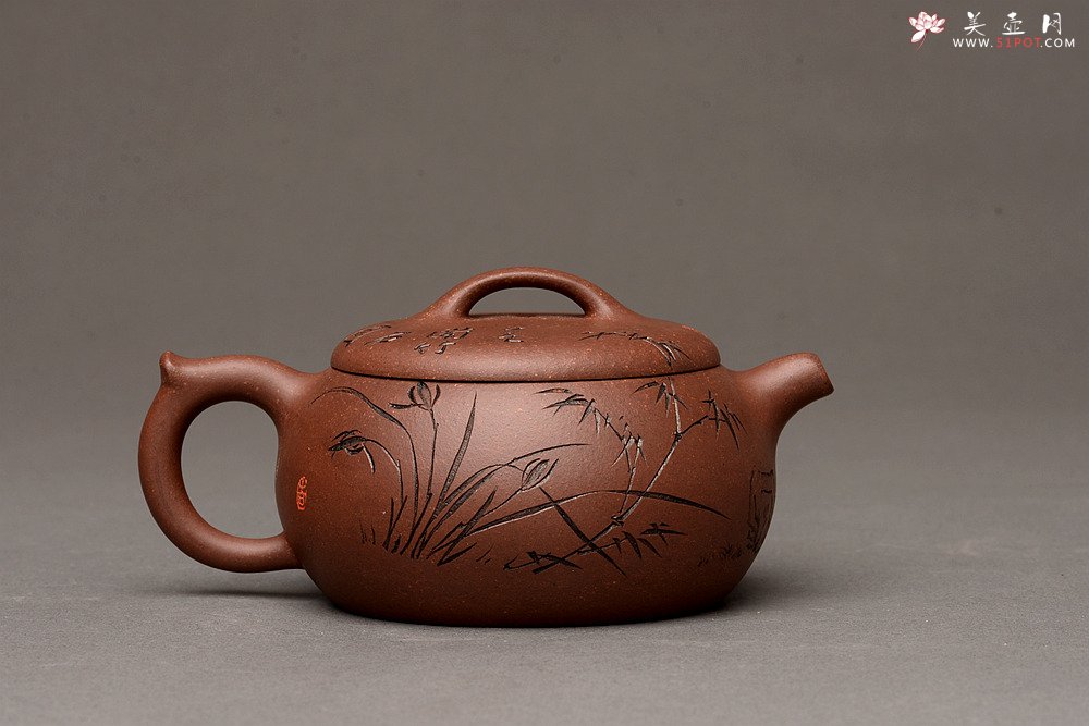 紫砂壶图片：张听刚精心装饰 大口实用 全手融古 - 宜兴紫砂壶网