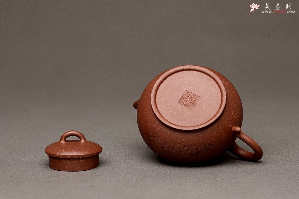 紫砂壶图片：俊秀之作 清悟 张听刚精心装饰   - 宜兴紫砂壶网