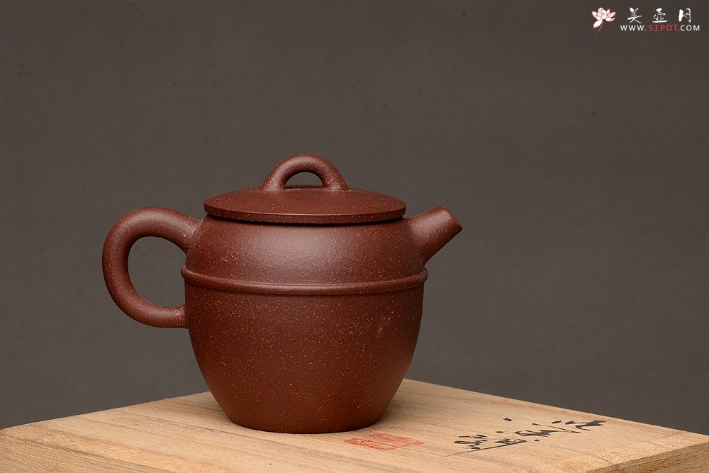 紫砂壶图片：美壶特惠 茶人最爱 实用小壶 仿清巨轮 紫泥调砂 - 宜兴紫砂壶网