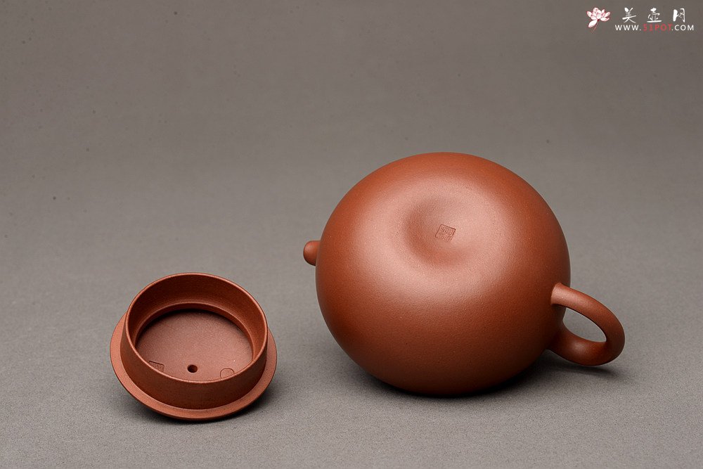 紫砂壶图片：于洪霞乙未冬全手新作 敦厚可人 立意颇新 闲云 冬日小品 - 宜兴紫砂壶网