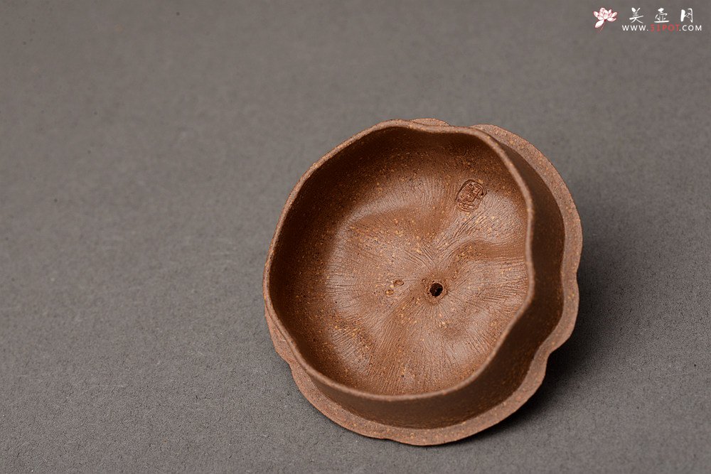 紫砂壶图片：林月长乙未冬全手原创精品 肌理丰富 紫砂新风 学院派  麒麟山音 - 宜兴紫砂壶网