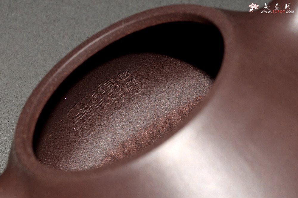 紫砂壶图片：器形周正 全手平盖石瓢 端庄秀丽 - 宜兴紫砂壶网