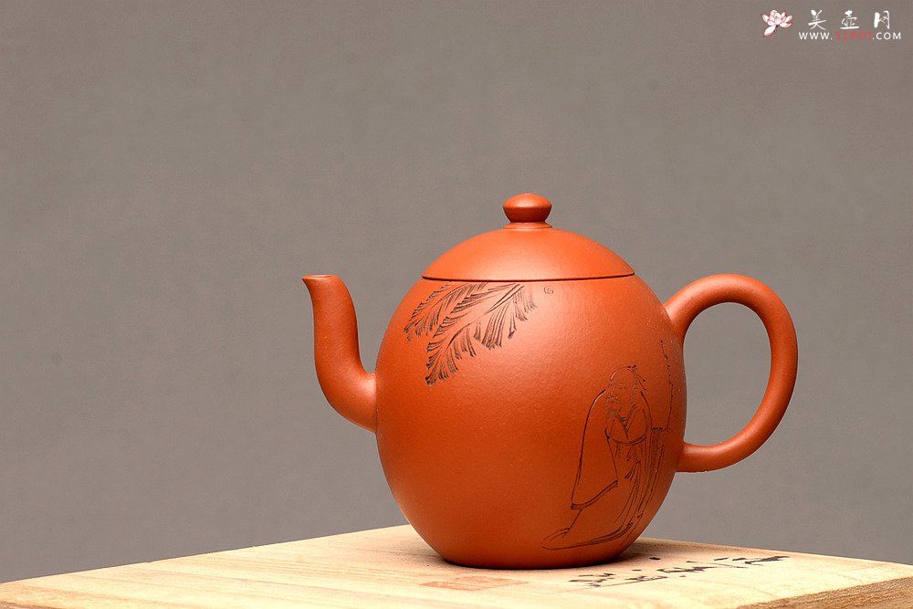 紫砂壶图片：徐亚春新品 优质朱泥 秀气可人 元静 游心堂主人装饰 - 宜兴紫砂壶网
