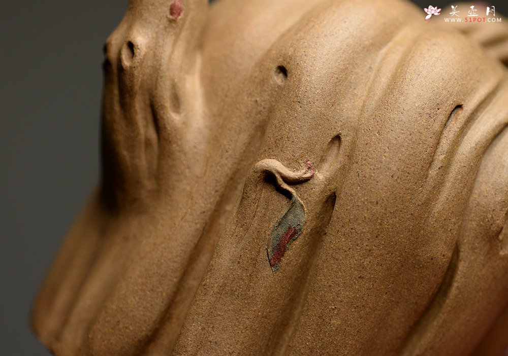 紫砂壶图片：刘秀全手经典新品 自然生动 古朴之味~~全手树魂 - 宜兴紫砂壶网