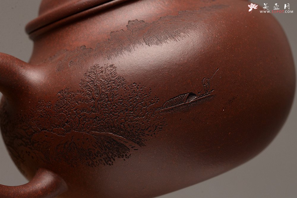 紫砂壶图片：优质老底料 李彦雄通景山水 全手掇球 饱满厚重 精品 - 宜兴紫砂壶网