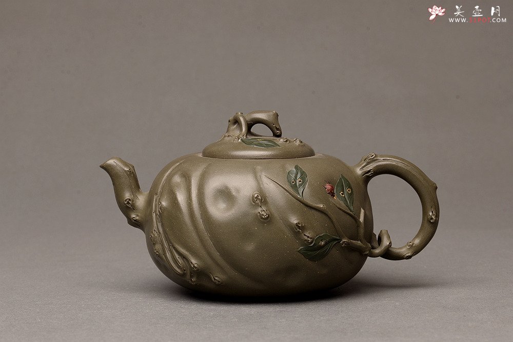 紫砂壶图片：灵秀俊美 自然清趣 玉露二 典雅大气 原创作品孙伟强张新亚合作 - 宜兴紫砂壶网