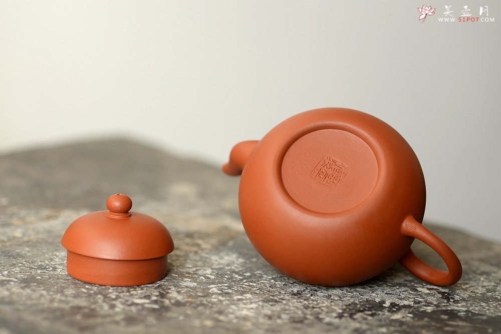 紫砂壶图片：美壶特惠 性价比极高 优质朱泥~~梨形 灵气可人 - 宜兴紫砂壶网