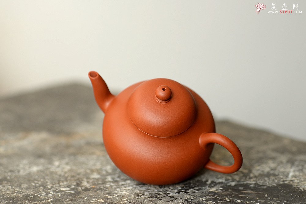 紫砂壶图片：美壶特惠 性价比极高 优质朱泥~~梨形 灵气可人 - 宜兴紫砂壶网