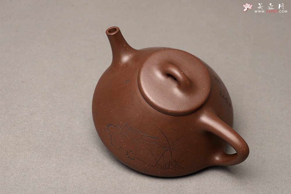 紫砂壶图片：周路健乙未冬全手精品力作 摹李寒勇子冶石瓢 耐品劲道 国师和石装饰 - 宜兴紫砂壶网