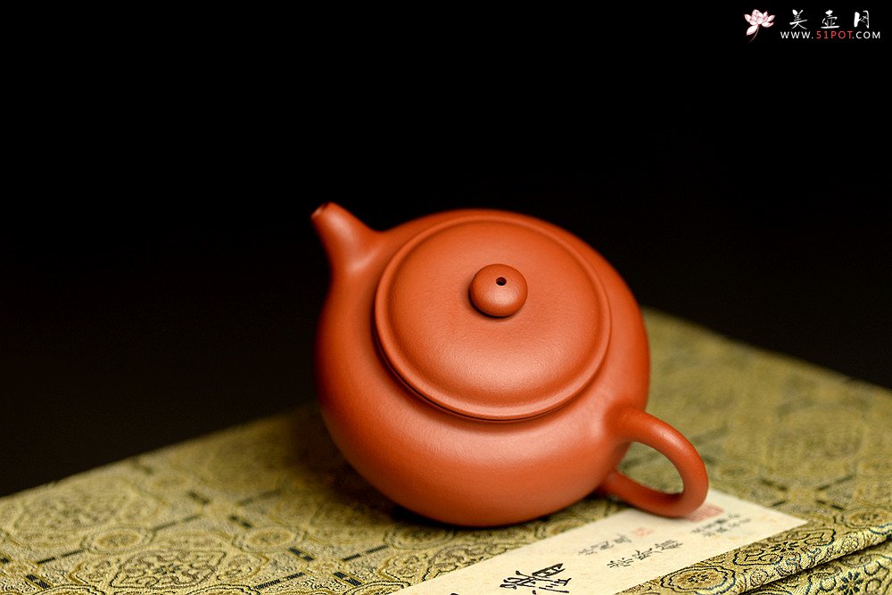 紫砂壶图片：优质朱泥 娇艳迷人 全手仿古 传统实用 - 宜兴紫砂壶网