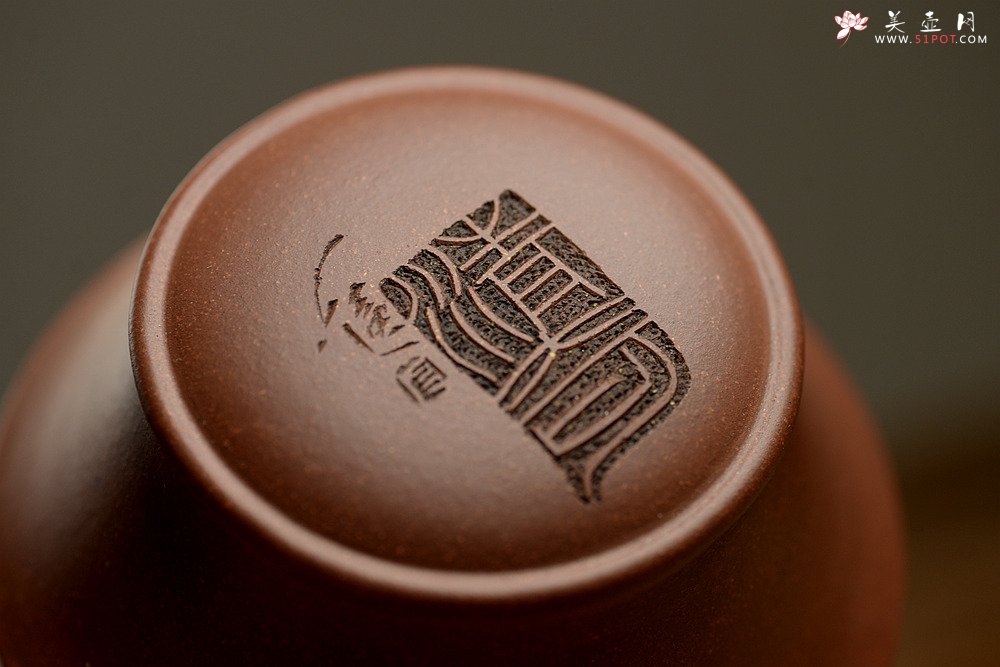 紫砂壶图片：文房茶叶罐 陆轶舟装饰 古朴之风 - 宜兴紫砂壶网