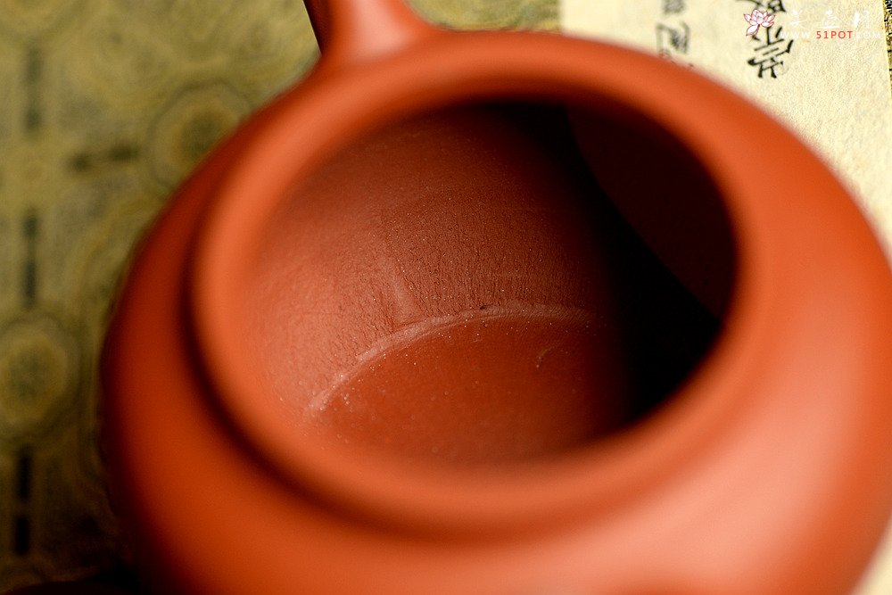 紫砂壶图片：优质朱泥 娇艳迷人 全手仿古 传统实用 - 宜兴紫砂壶网