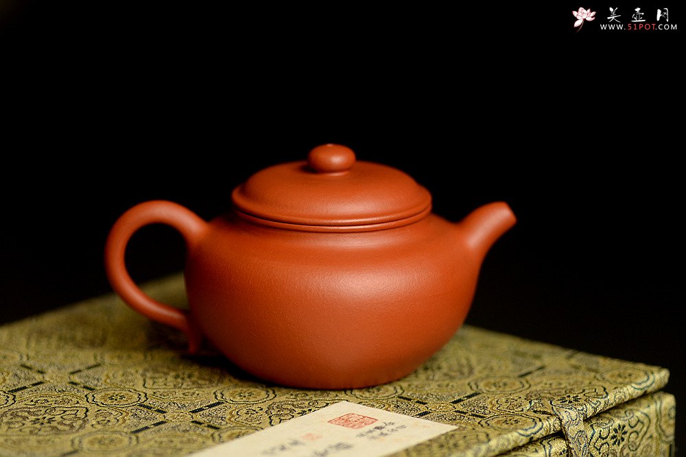 紫砂壶图片：优质朱泥 娇艳迷人 全手仿古 传统实用 - 宜兴紫砂壶网