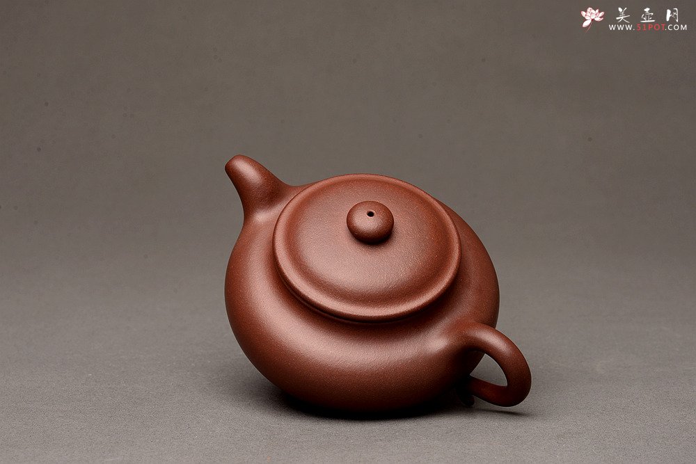 紫砂壶图片：徐正涛全手经典作品 清秀俊雅 上等紫泥 小仿古 - 宜兴紫砂壶网