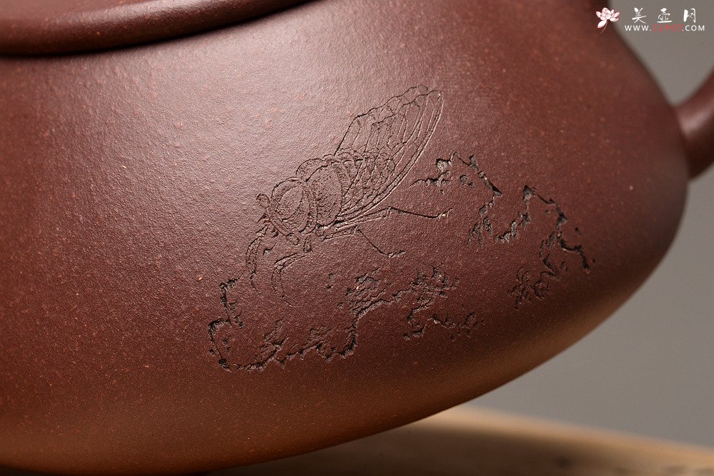 紫砂壶图片：周斌全手作品 游心堂主人精心装饰 全手景舟石瓢 做工精致 文气佳品 - 宜兴紫砂壶网