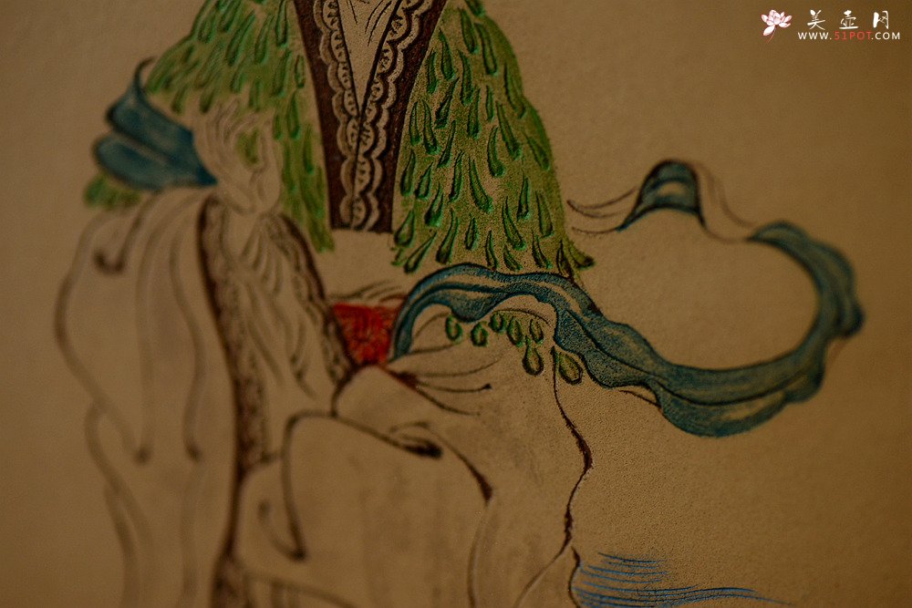 紫砂壶图片：谭华斌精心装饰  壁画 送礼自珍佳作 - 宜兴紫砂壶网