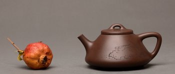 紫砂壶图片：周路健乙未冬全手精品力作 摹李寒勇子冶石瓢 耐品劲道 国师和石装饰 - 宜兴紫砂壶网