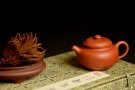 紫砂壶图片：优质朱泥 娇艳迷人 全手仿古 传统实用 - 宜兴紫砂壶网