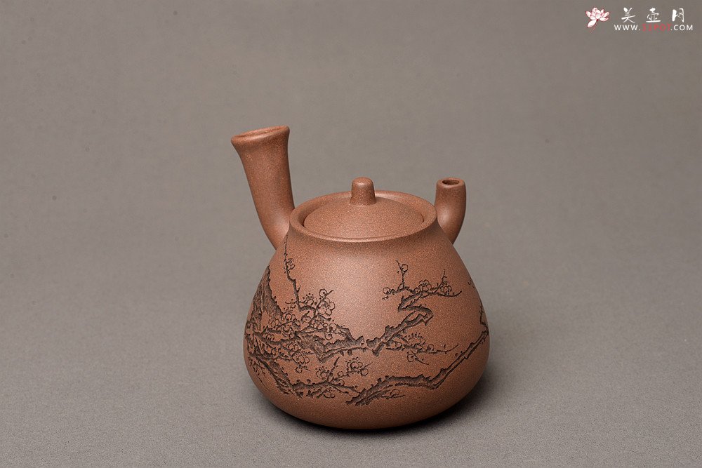 紫砂壶图片：淞庐出品 全手佳作 文气十足~ 大力水手之梅花急须 国助文涛装饰 - 宜兴紫砂壶网